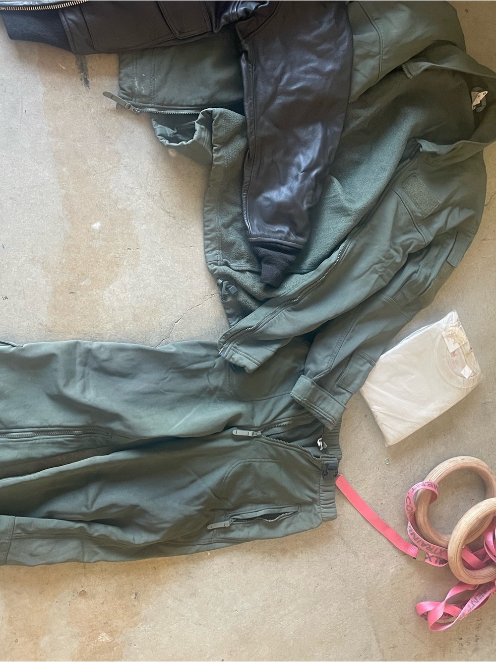Men's Military-Style Field Jacket in Olive Green